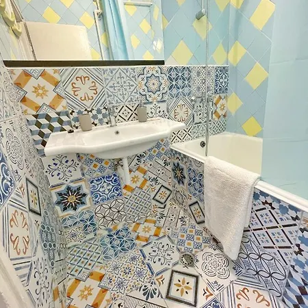 Apartament Holiday Home *