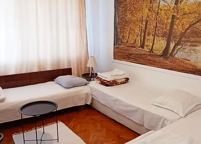 Holiday Home Apartman Burgasz